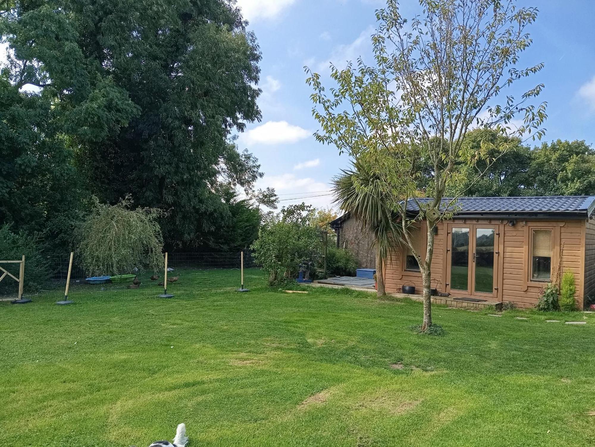 Adventure Retreat 'the Cabanne' No Shower Dublin