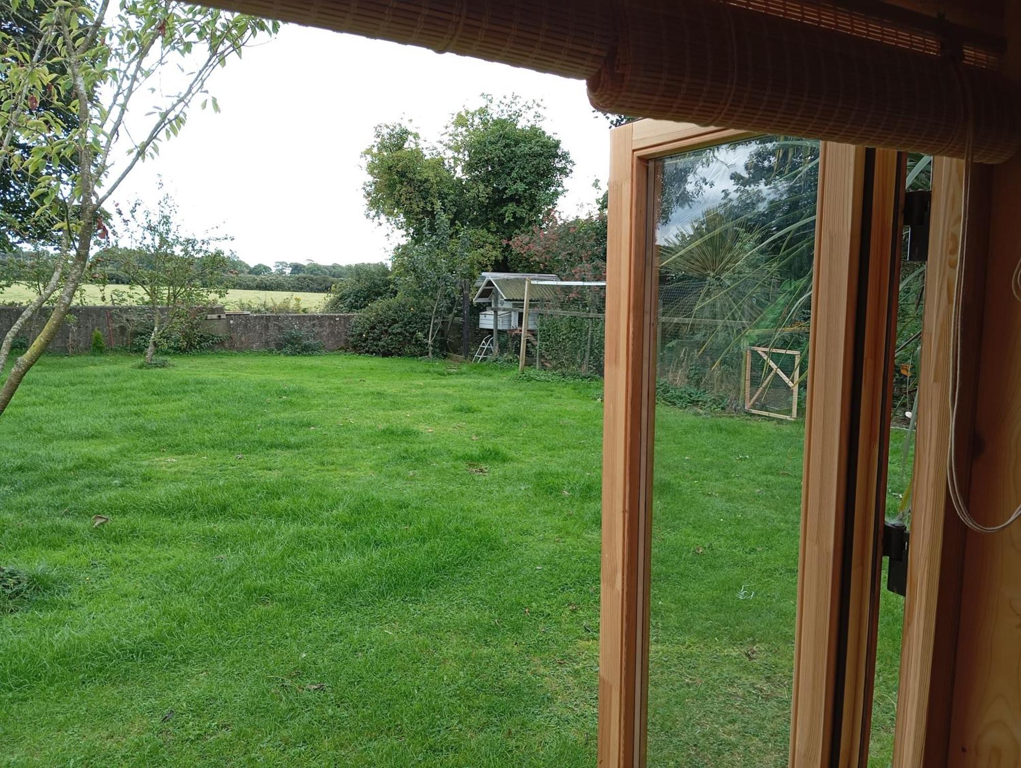 Adventure Retreat 'the Cabanne' No Shower Holiday home Dublin